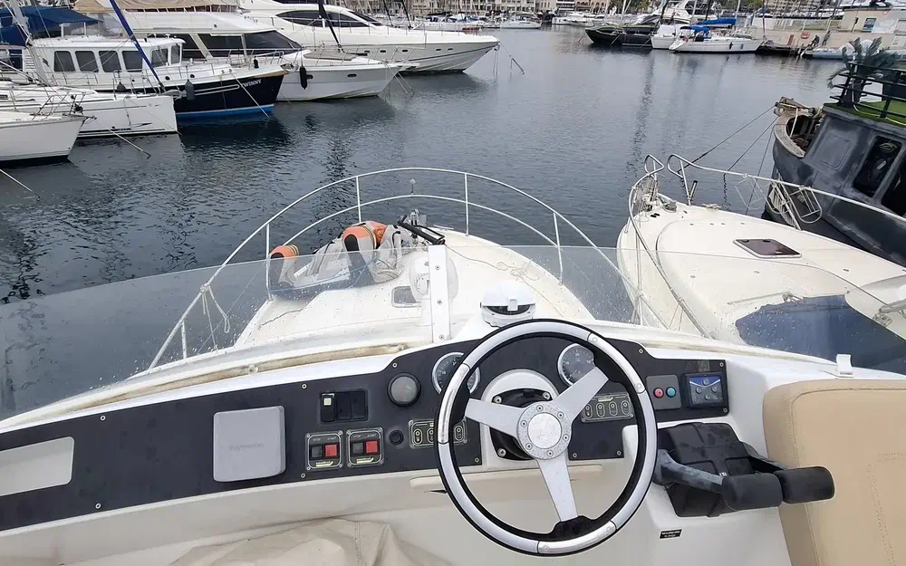 slider 16 Beneteau Antares 980
