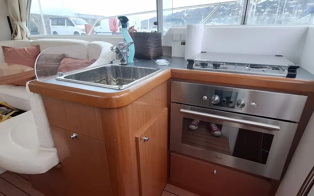 slider 6 Beneteau Antares 980