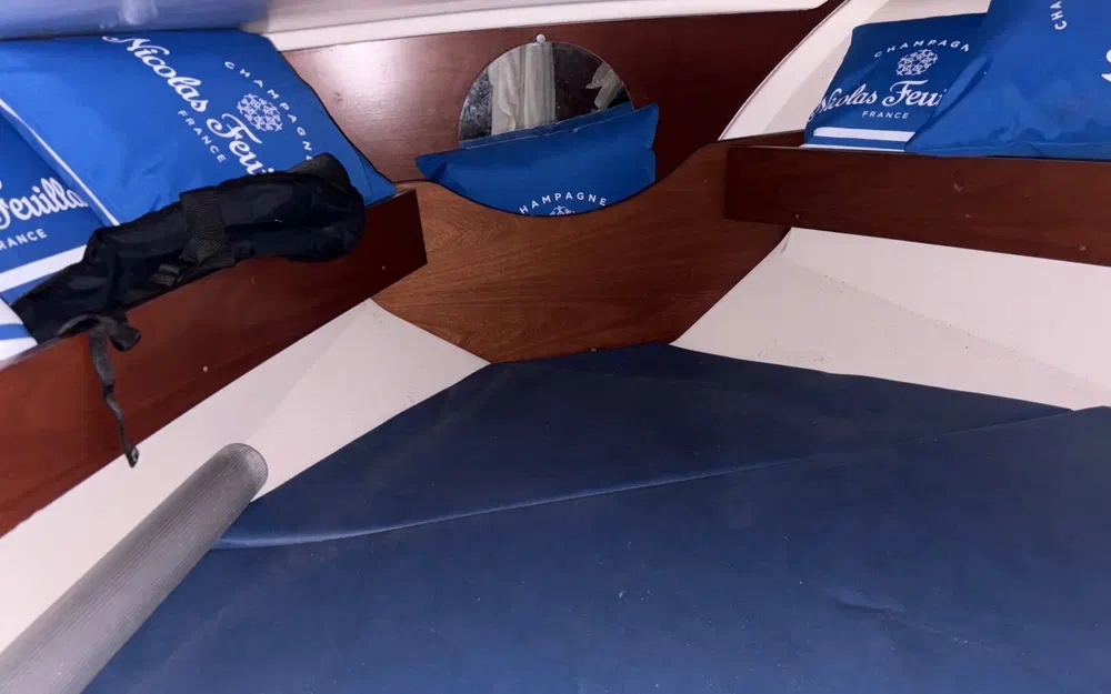 slider 12 Jeanneau Cap Camarat 755 WA