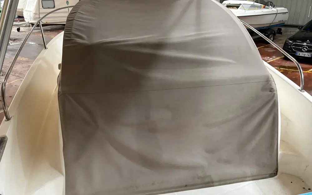 slider 13 Jeanneau Cap Camarat 755 WA