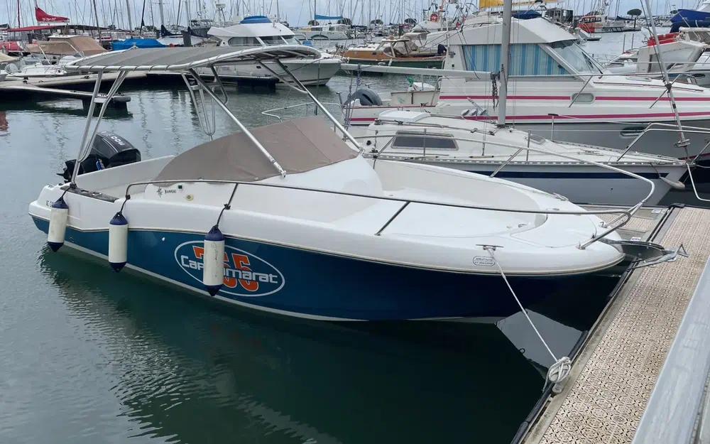 slider 6 Jeanneau Cap Camarat 755 WA