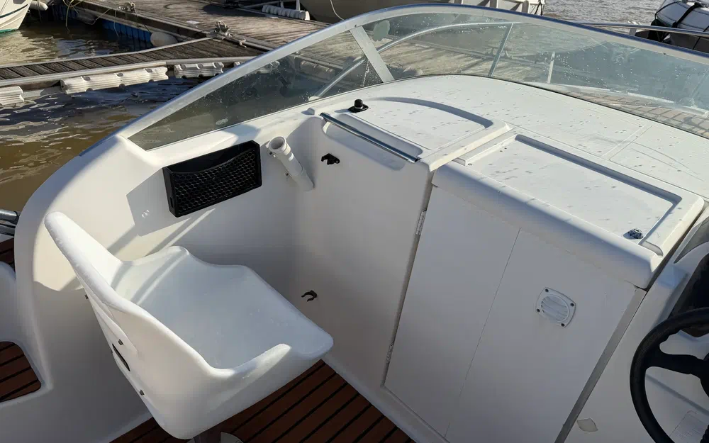 slider 10 Jeanneau Leader 545