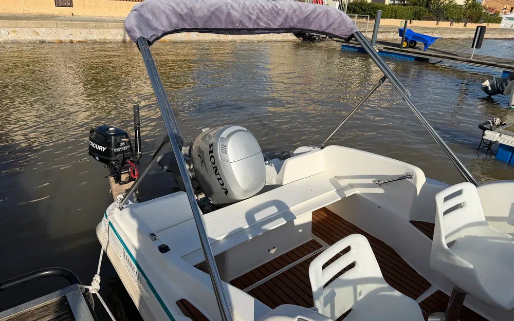 slider 4 Jeanneau Leader 545