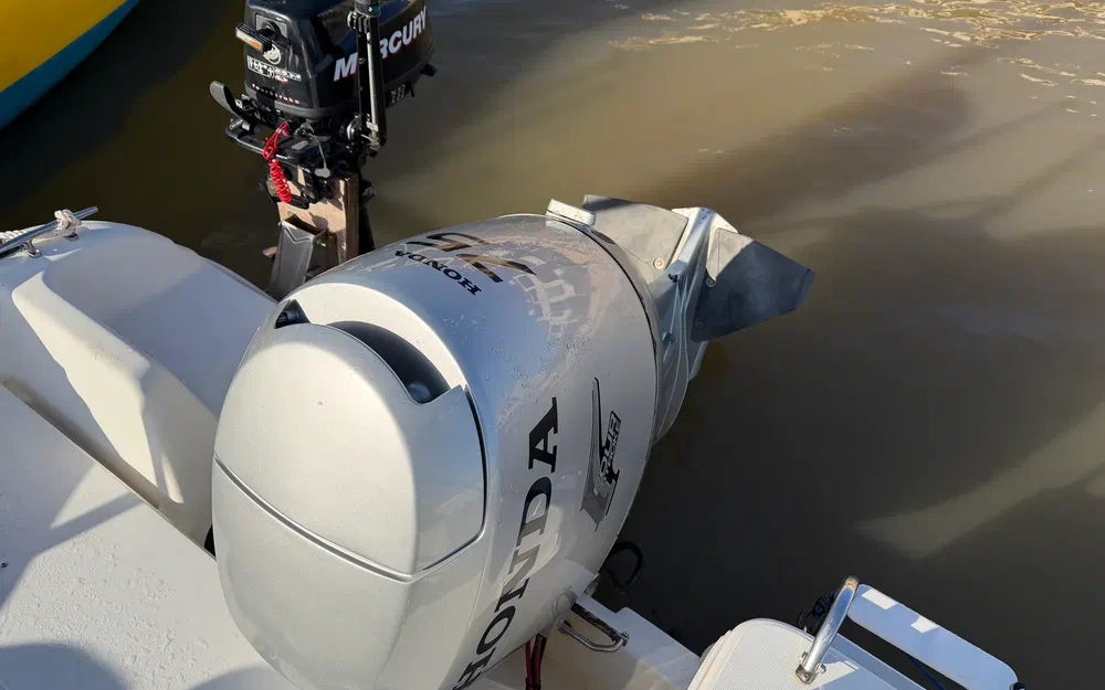 slider 6 Jeanneau Leader 545