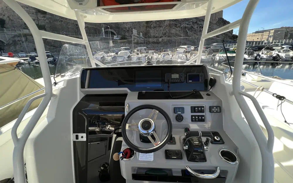 slider 10 Jeanneau Cap Camarat 9.0 CC