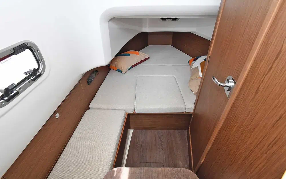 slider 21 Jeanneau Cap Camarat 9.0 CC