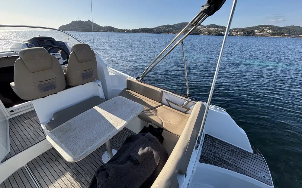 slider 10 Jeanneau Cap Camarat 8.5 WA