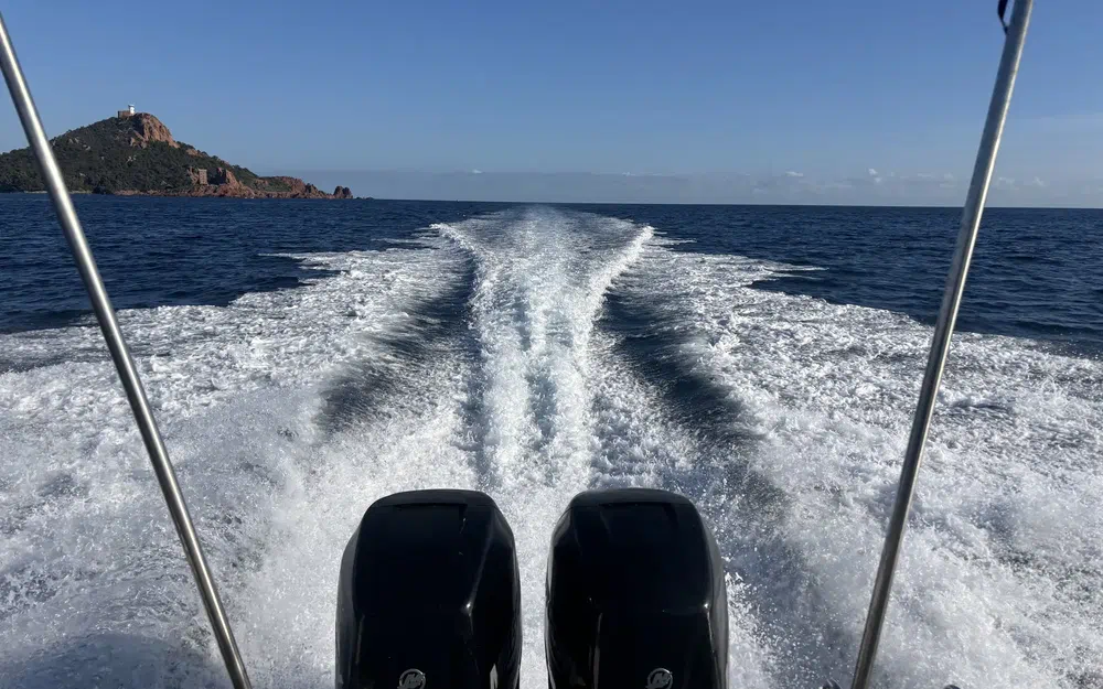 slider 18 Jeanneau Cap Camarat 8.5 WA