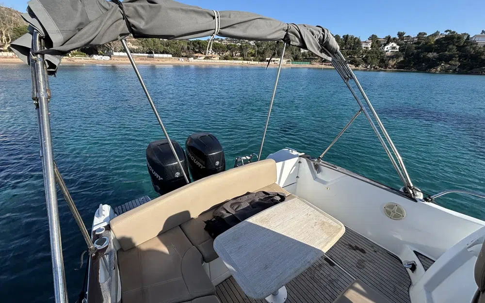 slider 5 Jeanneau Cap Camarat 8.5 WA