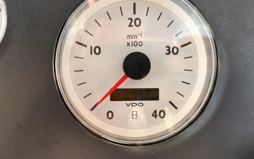 slider 10 Jeanneau Merry Fisher 805