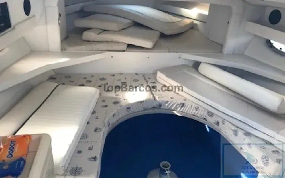 slider 11 Sunseeker Tomahawk 37