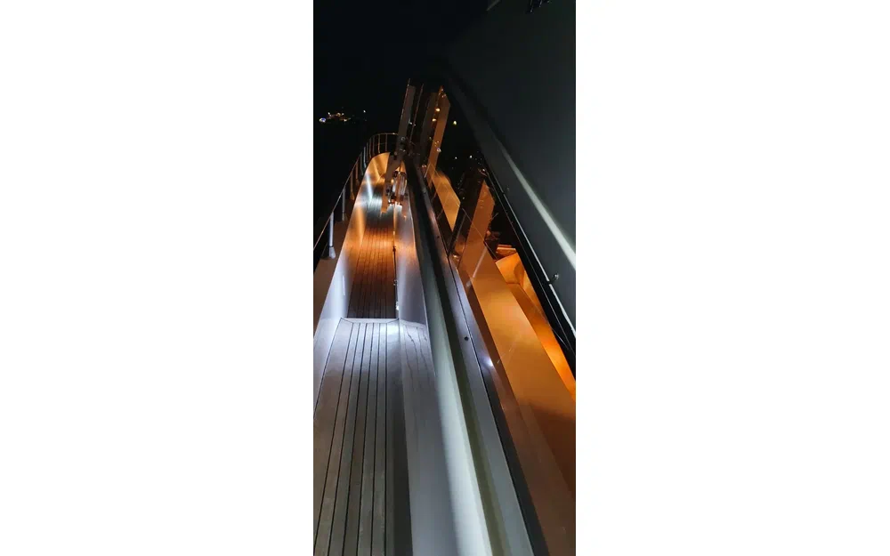 slider 12 Leopard 27M