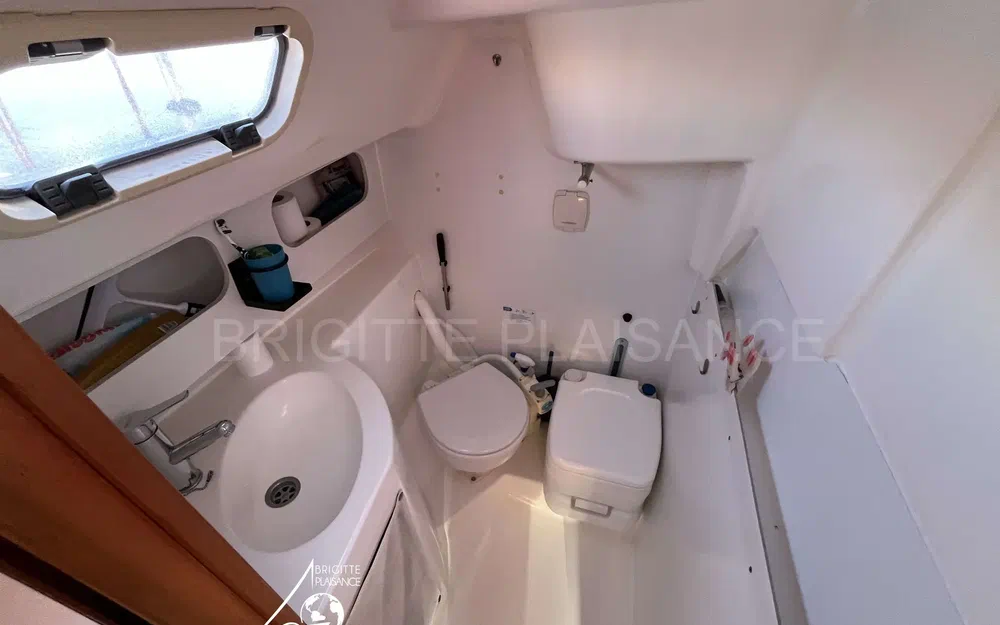 slider 9 Dufour 30 Classic