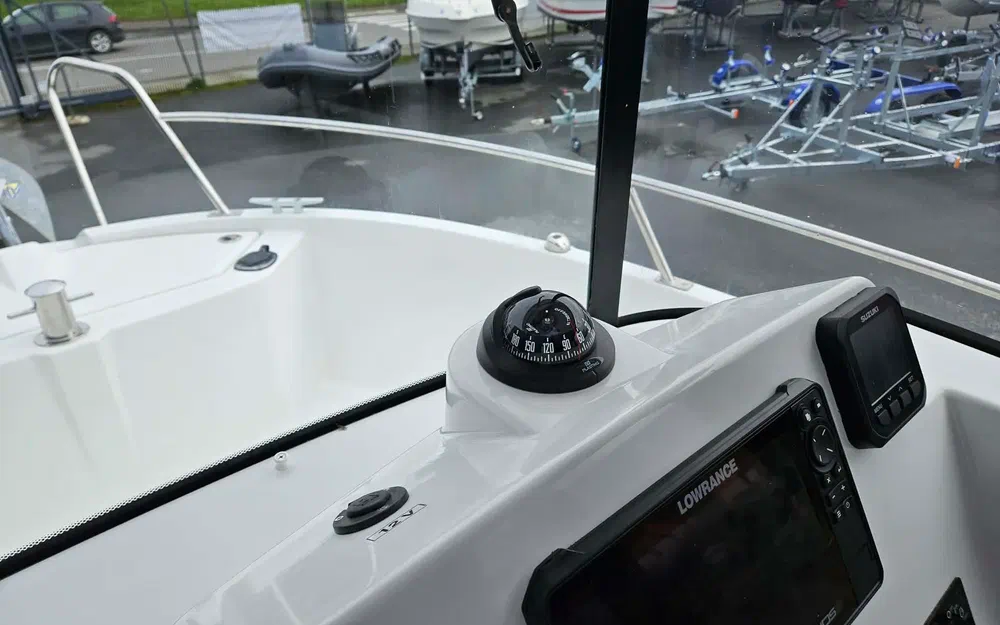 slider 16 Beneteau Barracuda 6