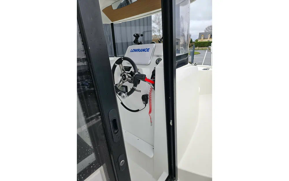 slider 23 Beneteau Barracuda 6
