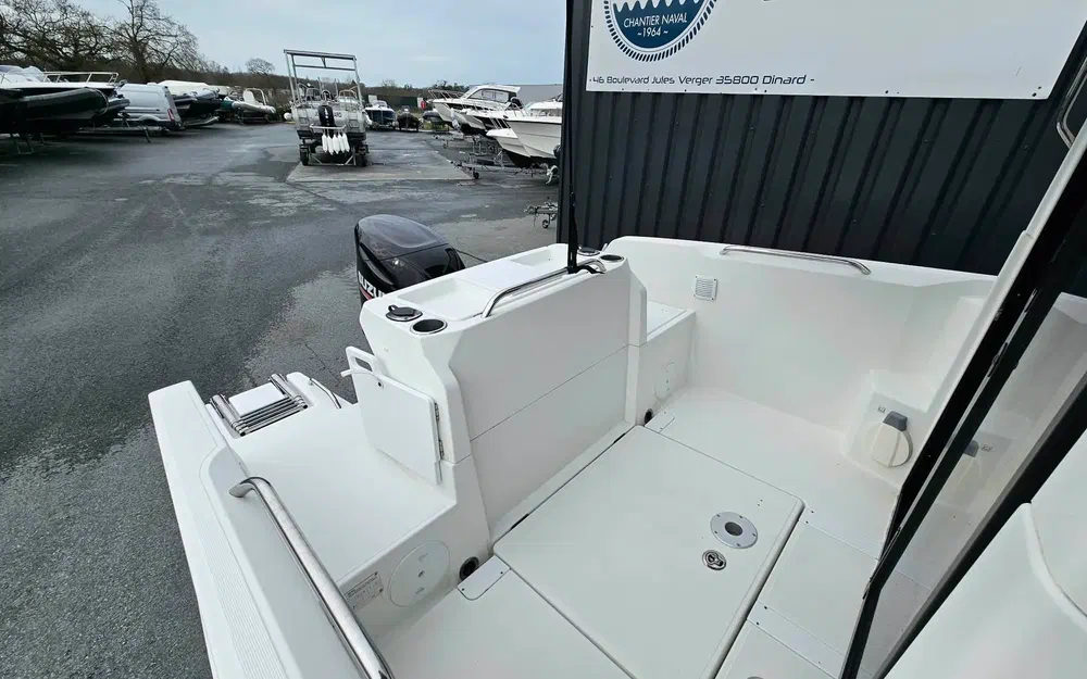 slider 29 Beneteau Barracuda 6