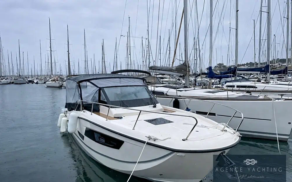 slider 4 Quicksilver Activ 875 Sundeck