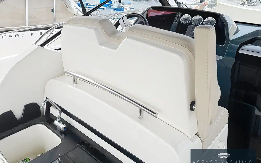 slider 8 Quicksilver Activ 875 Sundeck