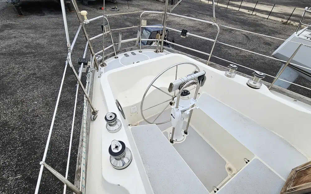 slider 9 Bruce Roberts 45 Spray