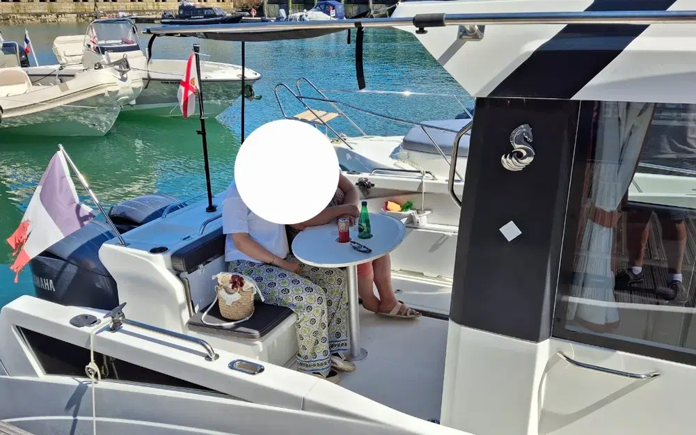 slider 24 Beneteau Barracuda 8