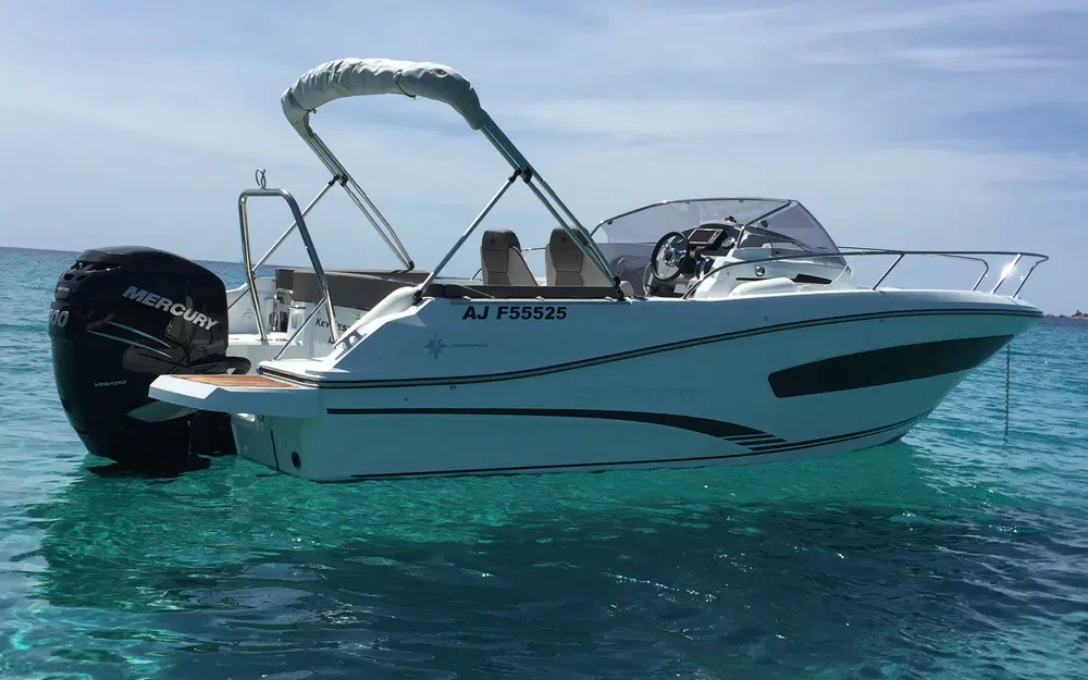 slider 0 Jeanneau CAP CAMARAT 7.5 WA S2