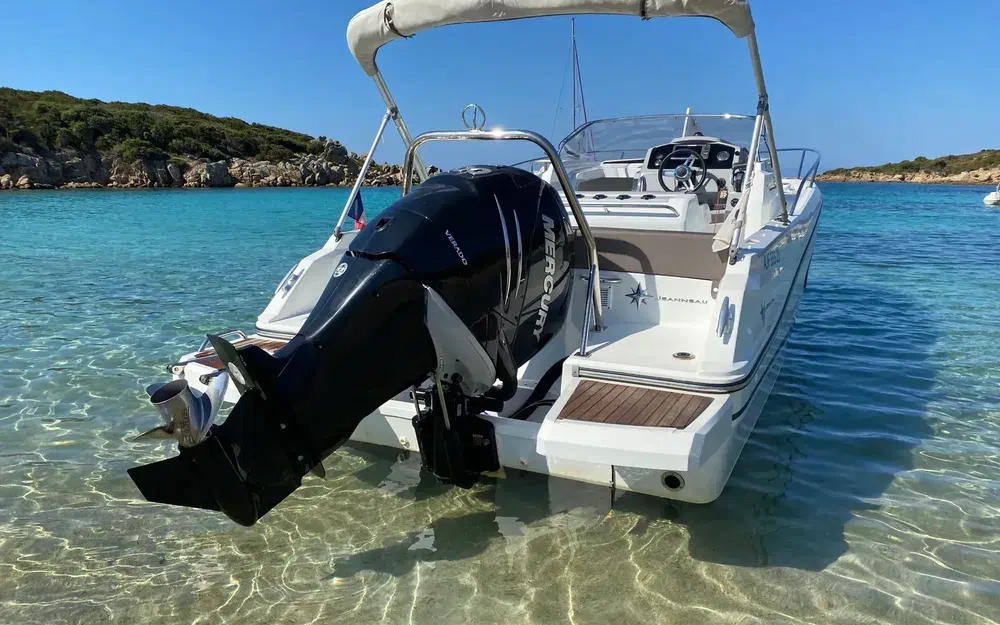 slider 1 Jeanneau CAP CAMARAT 7.5 WA S2