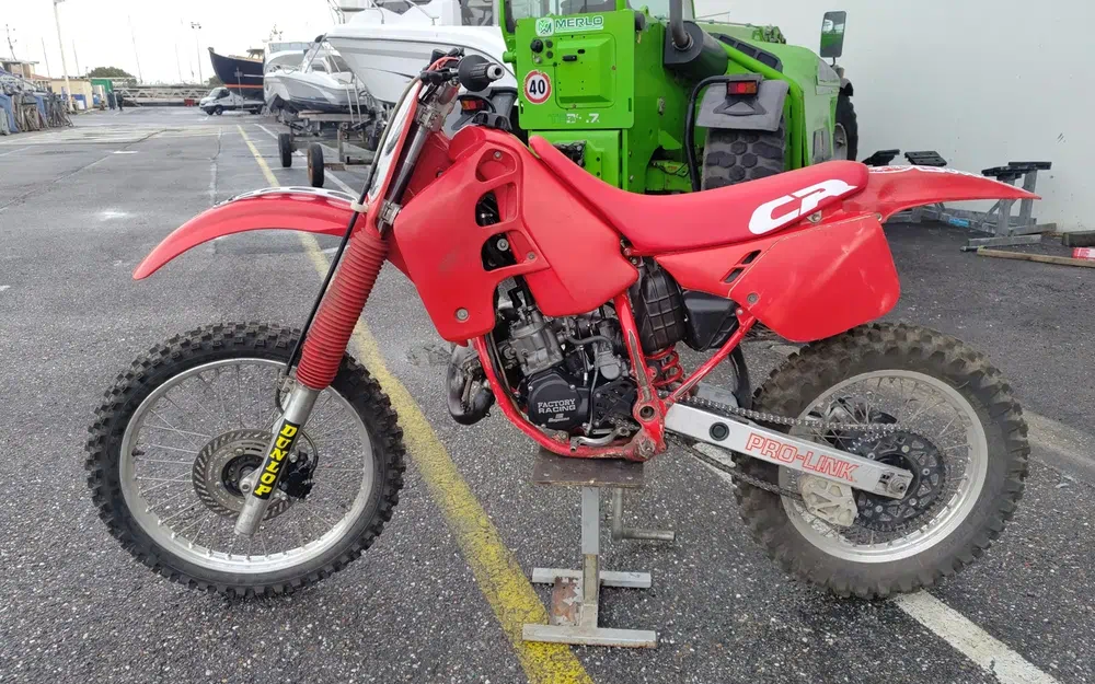 slider 1 HONDA CR125