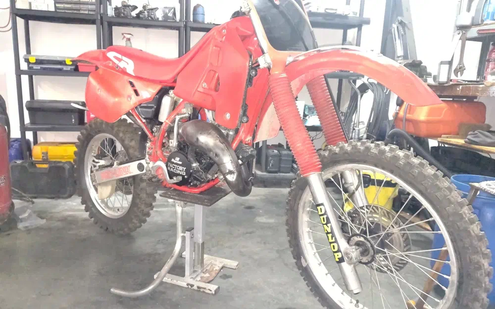slider 4 HONDA CR125