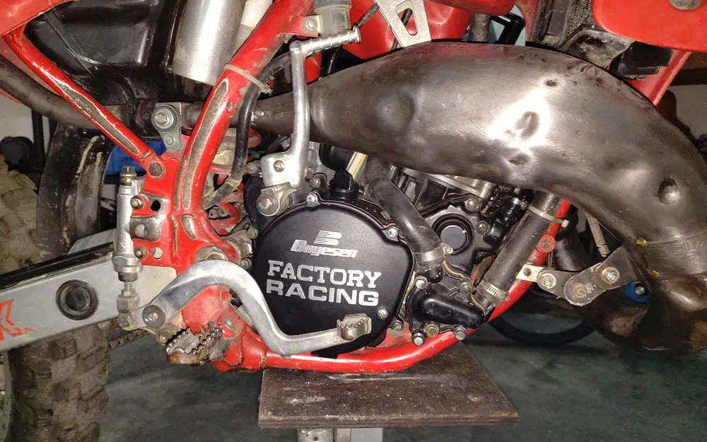 slider 6 HONDA CR125