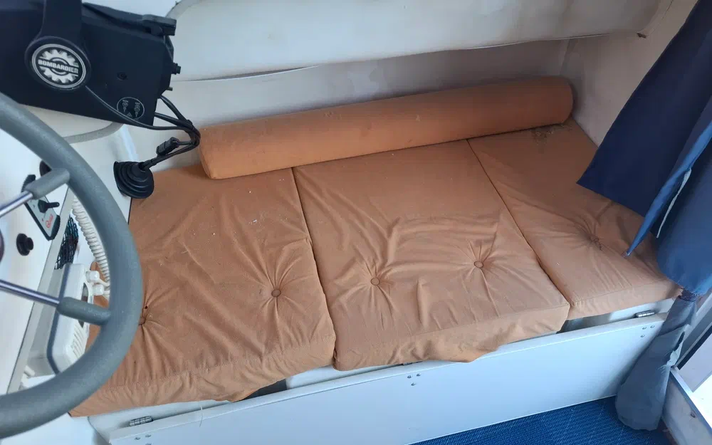 slider 14 Guymarine Evada 640