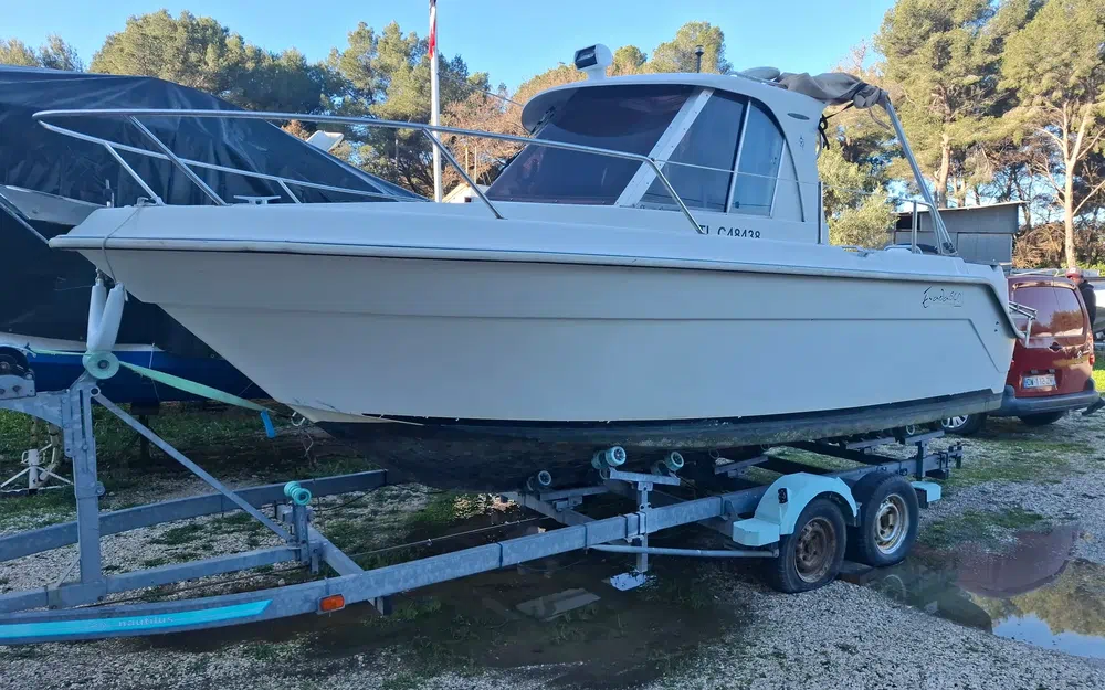 slider 1 Guymarine Evada 640