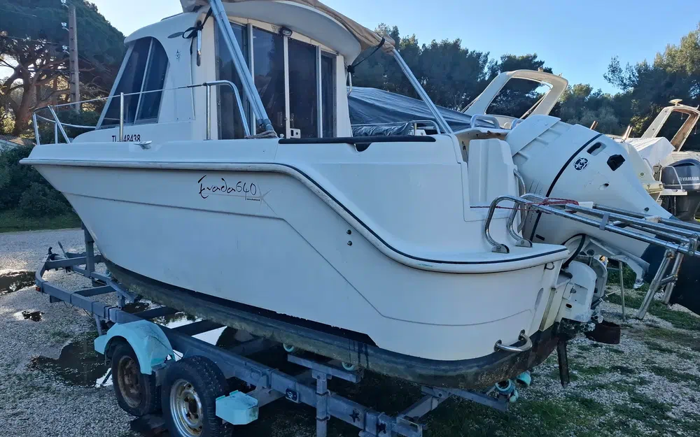 slider 4 Guymarine Evada 640