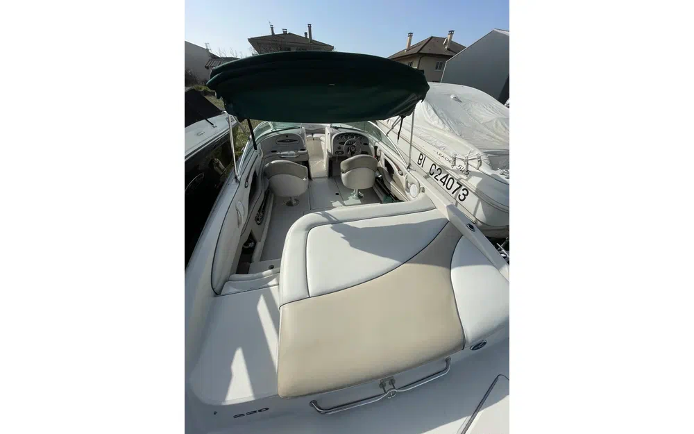 slider 7 Sea Ray 220 BR