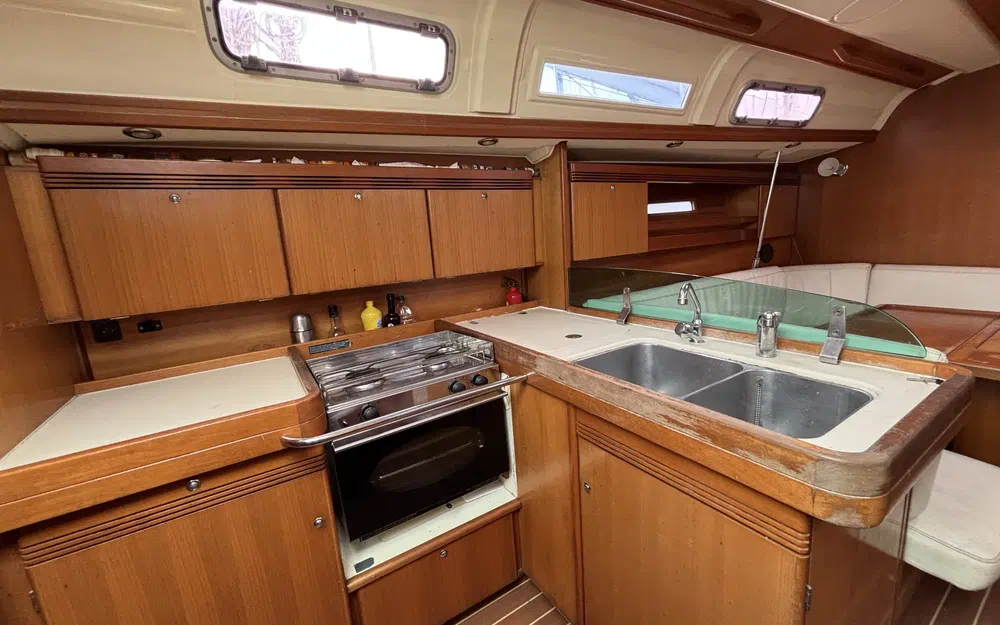 slider 14 Dufour 40 PERFORMANCE