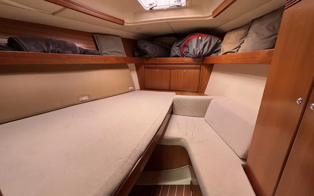 slider 15 Dufour 40 PERFORMANCE