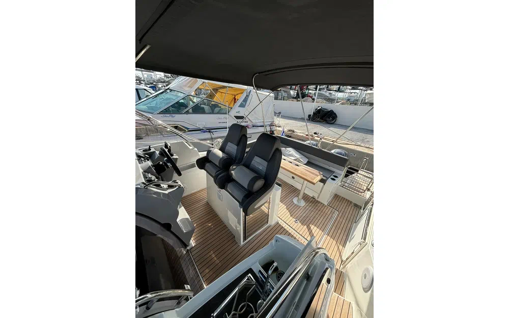 slider 10 Jeanneau Cap Camarat 9.0 WA