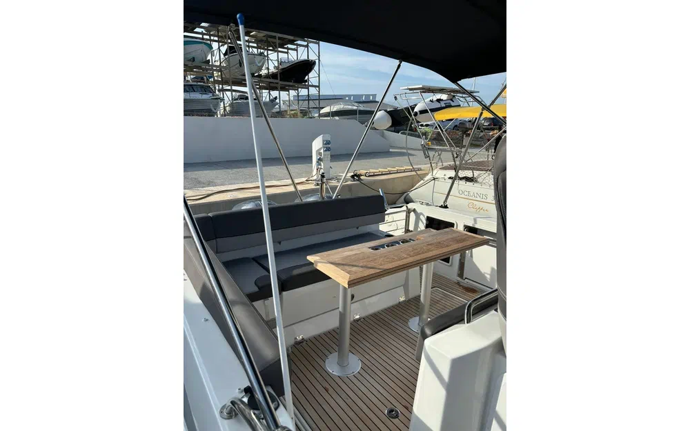 slider 6 Jeanneau Cap Camarat 9.0 WA