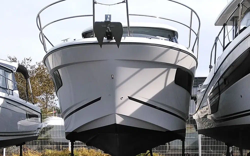 slider 3 Jeanneau Merry Fisher 895