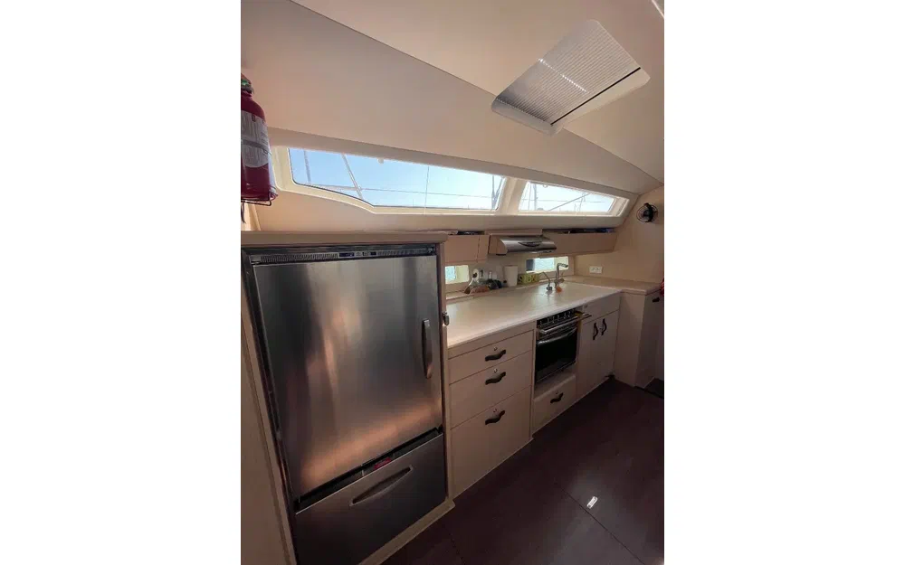 slider 7 Jeanneau 54