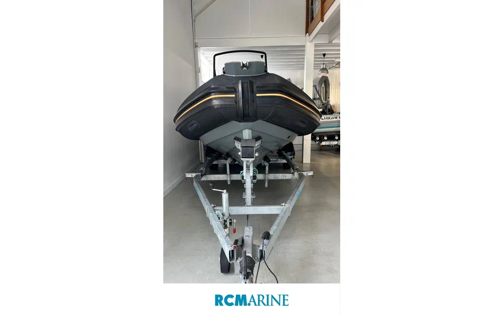 slider 11 Highfield Patrol 660