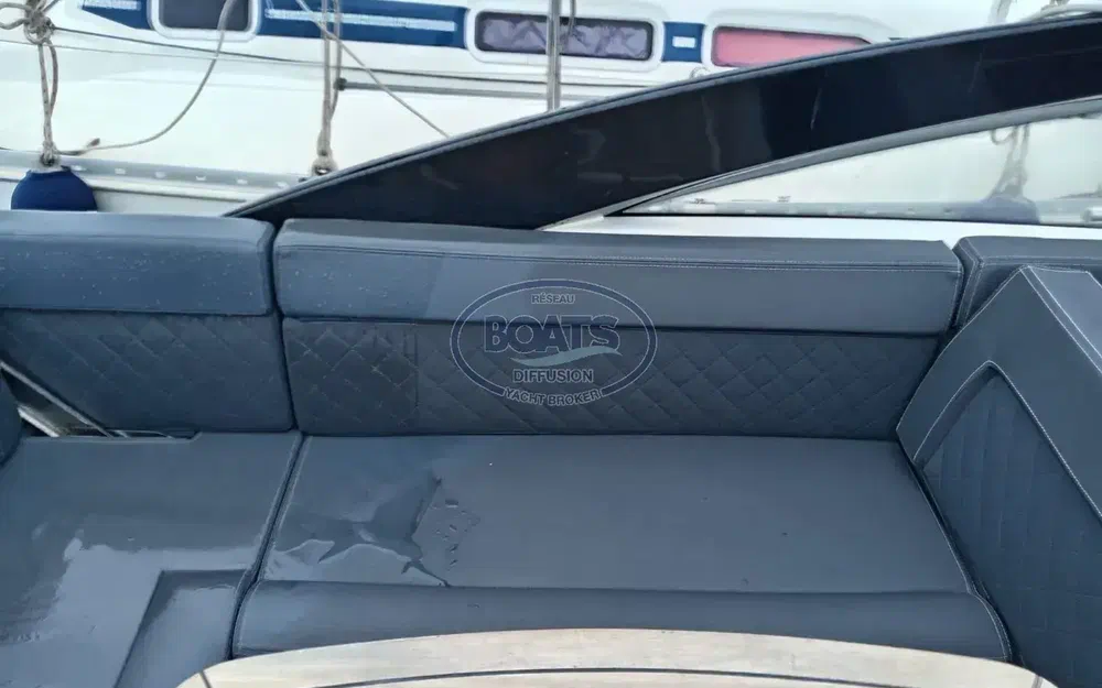 slider 11 Parker 850 Voyager