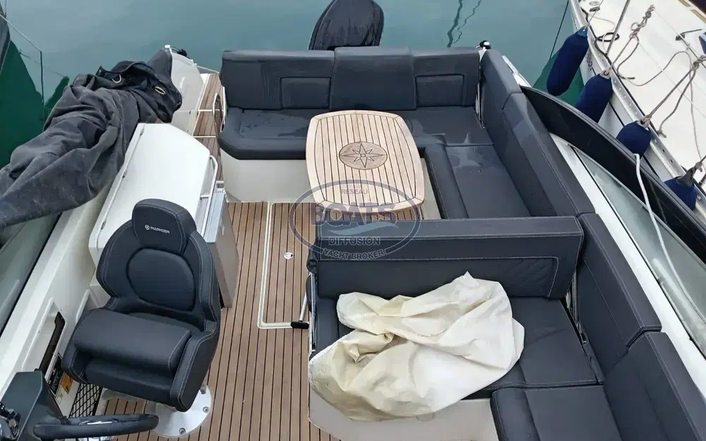 slider 1 Parker 850 Voyager