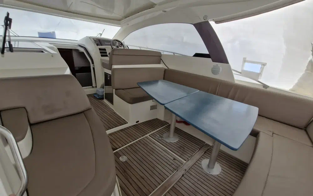 slider 14 Jeanneau Leader 10