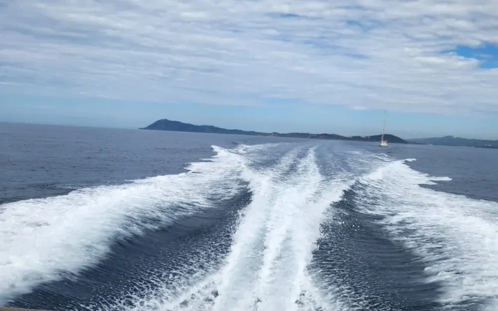 slider 15 Jeanneau Leader 10