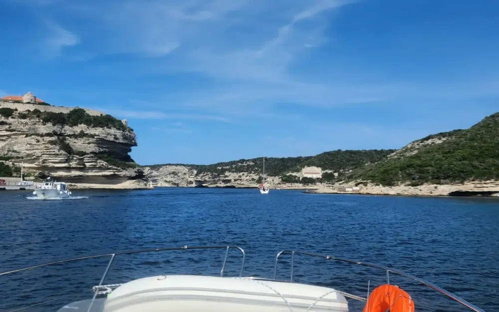 slider 21 Jeanneau Leader 10