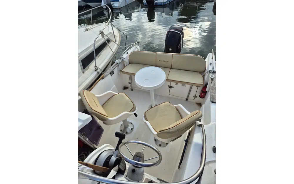 slider 1 B2 Marine 502