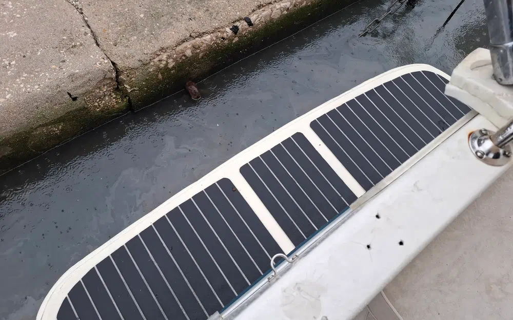 slider 4 Beneteau Antares 760