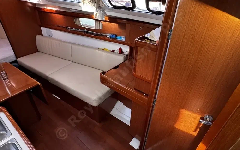slider 11 Beneteau Oceanis 31