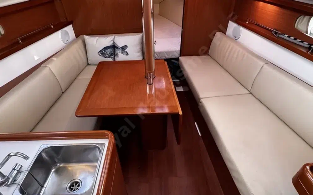 slider 18 Beneteau Oceanis 31