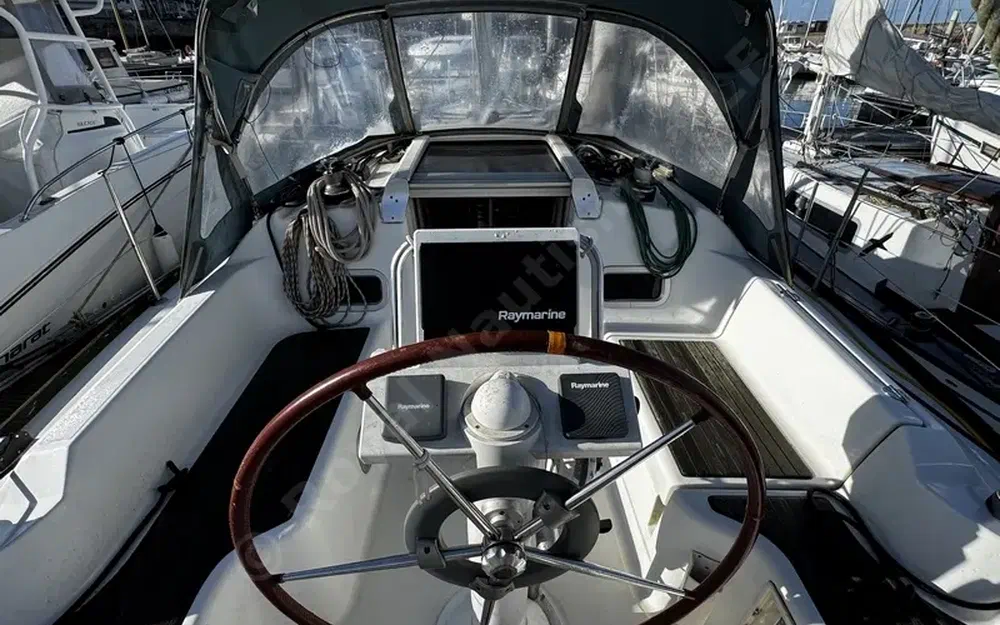slider 8 Beneteau Oceanis 31